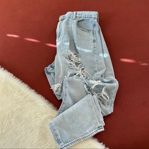 American eagle distressed mom jeans sz.16